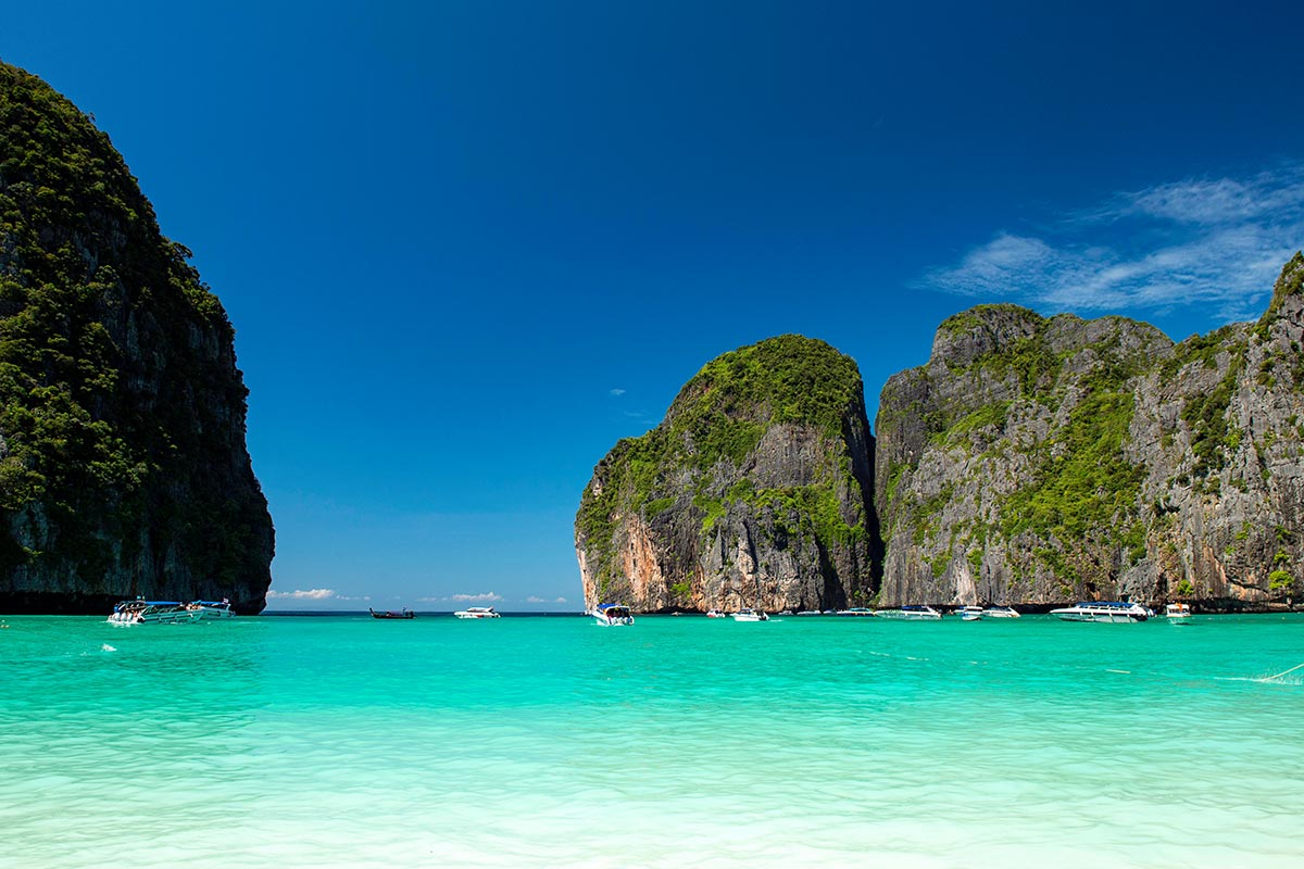 HIS Across No.1 TRAVELで日本中や世界中を旅しよう！多言語で相談で来ます。