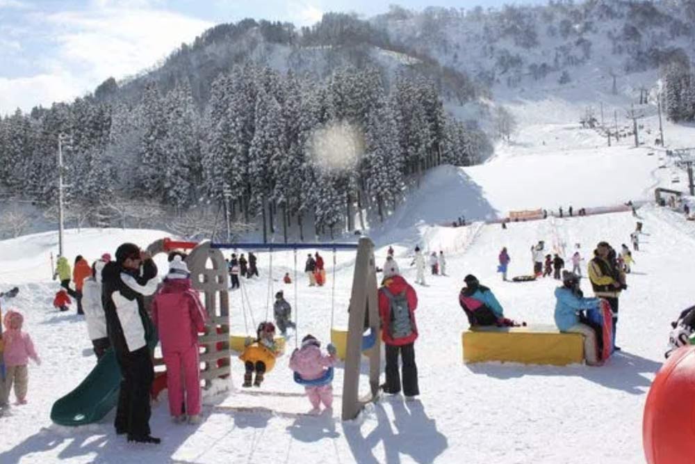 Across No1 Travel Packege Tour