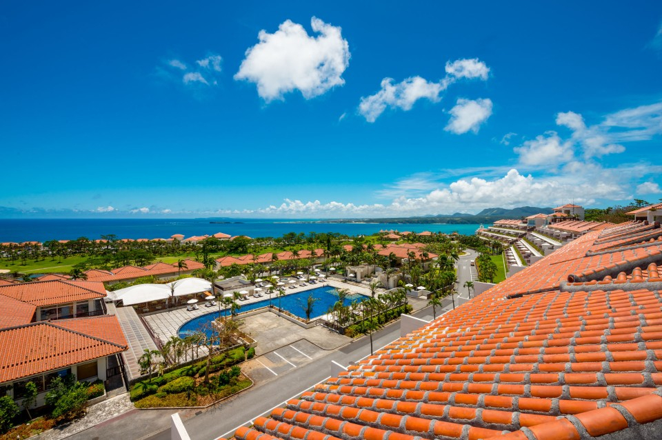 Fly with Skymark from Haneda! All hotels include breakfast! OKINAWA 3DAYS